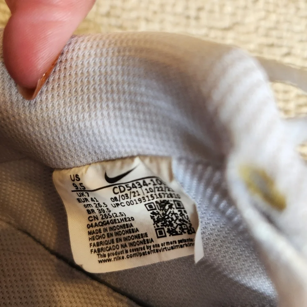 Nike Court Vision Low - White - Women's Size 9.5 🤍 - Picture 15 of 16